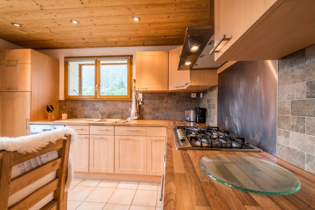 Midi Romand Proche Morzine * Essert-Romand
